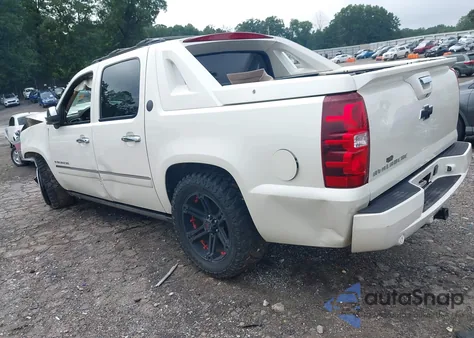 2013 Chevrolet Avalanche Ltz из США, поврежденный, VIN 3GNMCGE01DG280823